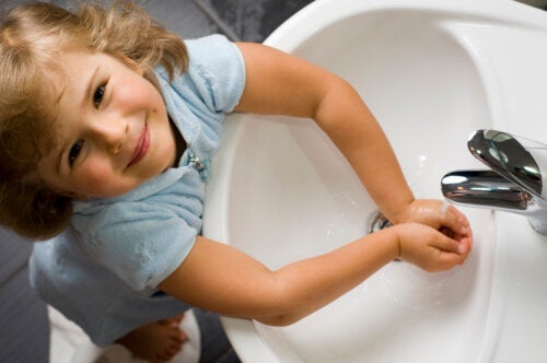10 maladies infantiles qui peuvent être évitées en se lavant les mains
