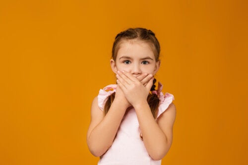 Qu'est-ce que l'agénésie dentaire et comment affecte-t-elle les enfants ?