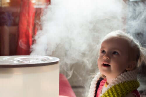 Humidificateur ou vaporisateur: quel est le meilleur pour les enfants ?