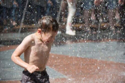 Conseils pour protéger les enfants d'une canicule