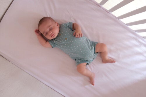 Comment garder la chambre de votre bébé au frais?