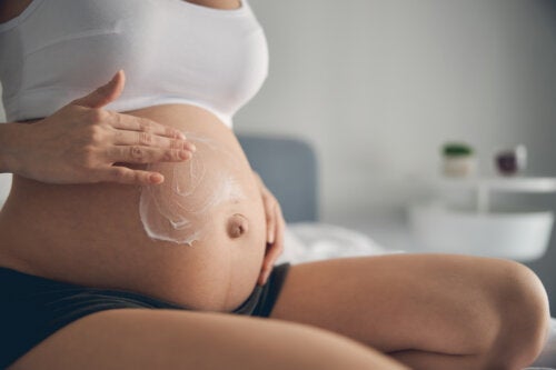 Cosmétiques naturels pour femmes enceintes