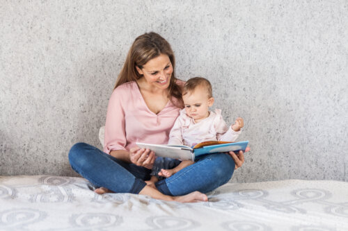 Avantages de la lecture aux bébés