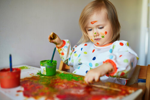 Avantages de la peinture au doigt pour les enfants