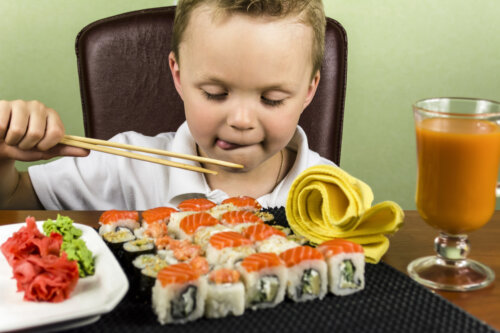 Les enfants peuvent-ils manger des sushis?