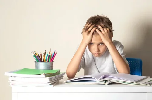 Qu'est-ce qui cause de l'anxiété chez les enfants?