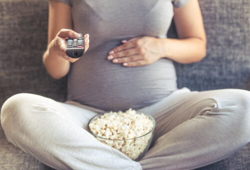 Séries Netflix pour femmes enceintes