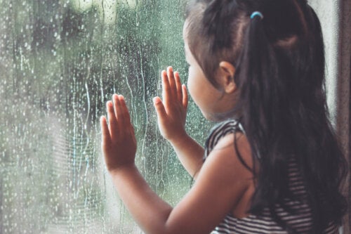 7 activités pour divertir les enfants un dimanche pluvieux