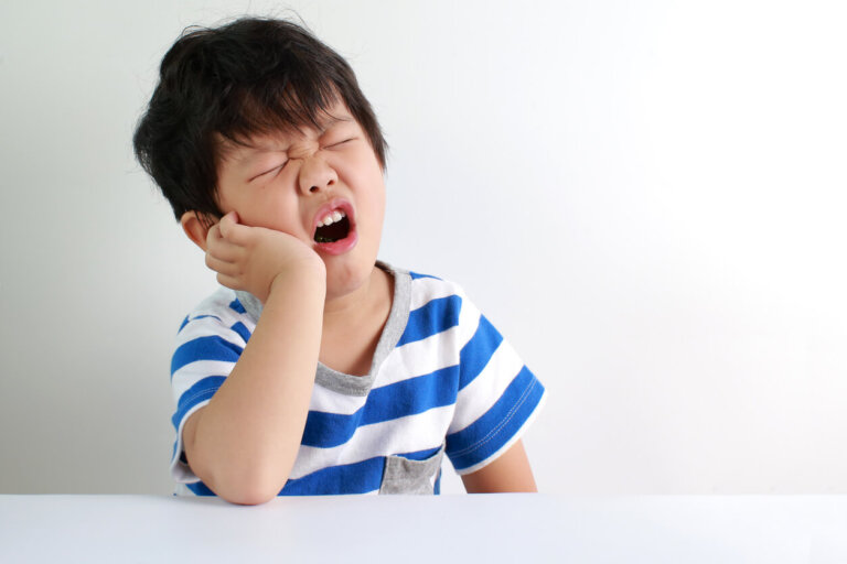 Abcès dentaire chez l'enfant : symptômes et prévention
