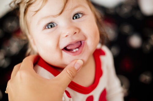 6 mythes sur l’apparition des premières dents