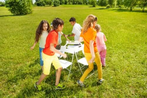 Jeux traditionnels pour s'amuser en famille