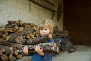 Quels avantages la loi de l'effort maximum a-t-elle sur les enfants ?