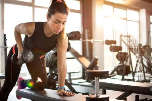 Excès d'exercice physique chez les adolescents