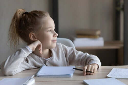 Comment éduquer les enfants distraits?