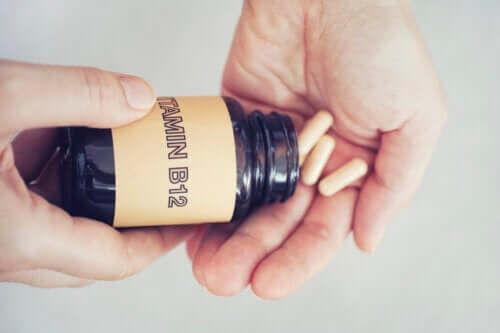 Vitamine B12 pendant la grossesse : pourquoi est-elle importante ?