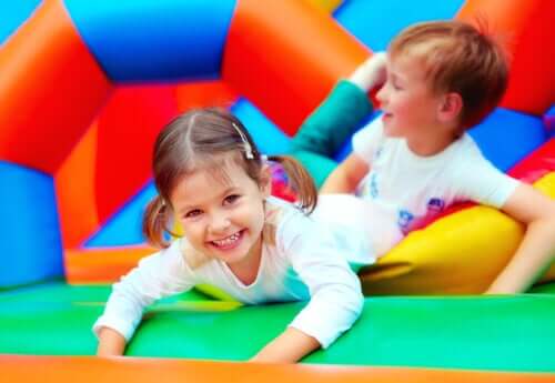 Jeux et activités d'éducation physique pour les enfants de 5 ans