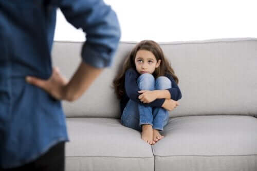 Comportements qui éloignent les enfants des parents