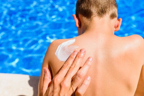 Comment prévenir le cancer de la peau chez les enfants