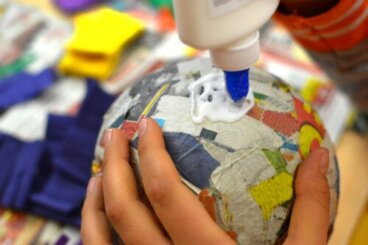 Bricolages en papier mâché pour les enfants