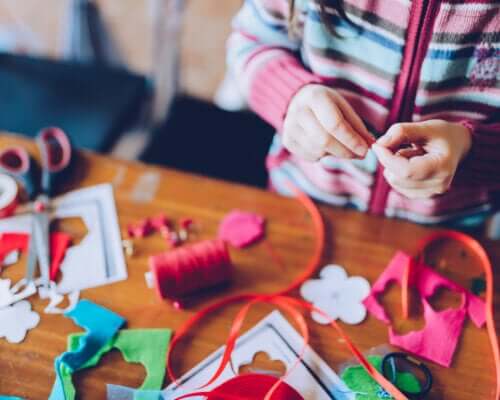 Bricolages avec du tissu à faire avec les enfants