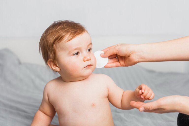 Ce que vous devez savoir sur le pH de la peau de votre bébé
