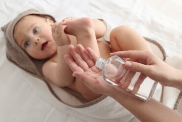 Le liniment et ses bienfaits pour la peau des bébés