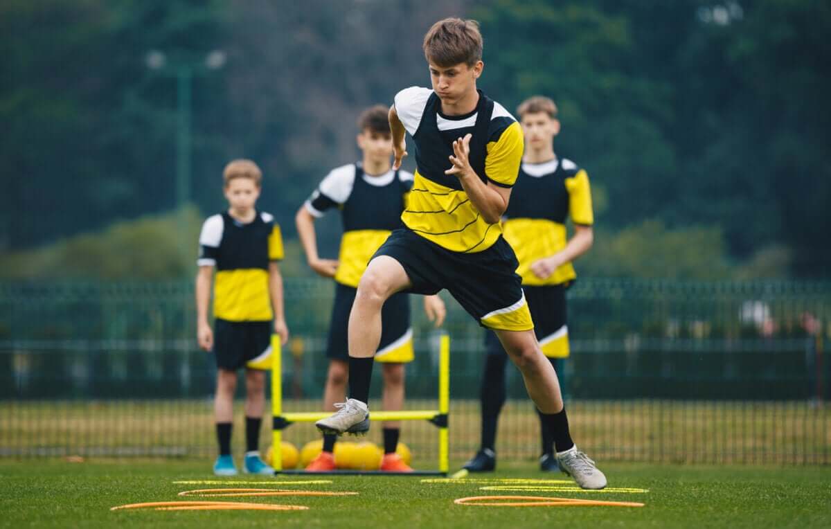 Sport et nutrition : guide complet pour les adolescents