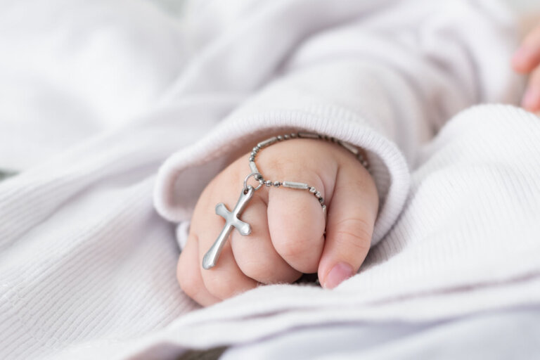 Comment faire une invitation de baptême parfaite?