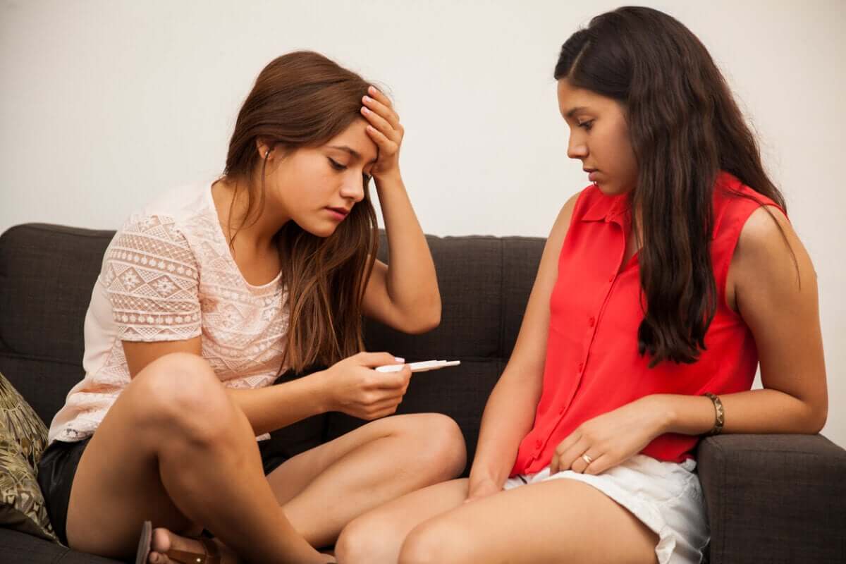Que faire si ma fille adolescente est enceinte ?